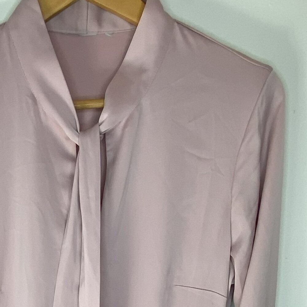 No Tag - HM, Pink, pleated, long cuffed sleeve, neck bow dress, Size M - Picture 7 of 7